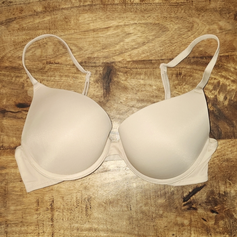 PINK Nude Padded Push-up Bra Size 32C